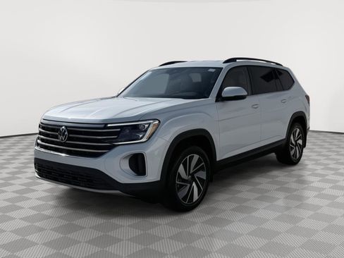 New 2026 Volkswagen Atlas SE image 7