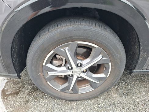 Used 2025 Honda HR-V EX-L image 4