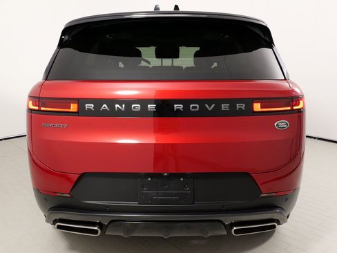 Used 2023 Land Rover Range Rover Sport SE image 21