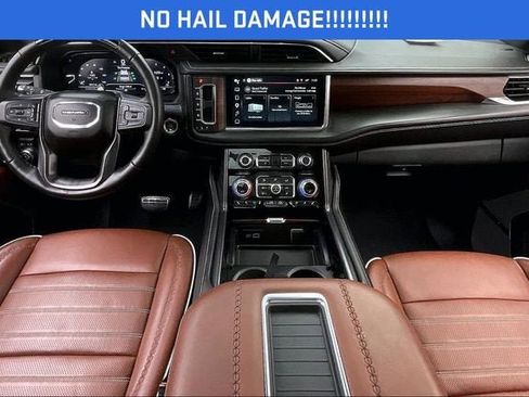 Used 2023 GMC Yukon XL Denali Ultimate AWD/4WD image 15