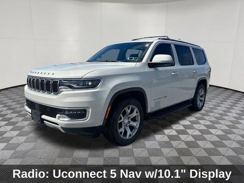 Used 2022 Jeep Wagoneer Series II AWD/4WD image 4