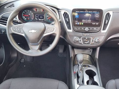 Used 2024 Chevrolet Malibu LS FWD image 27