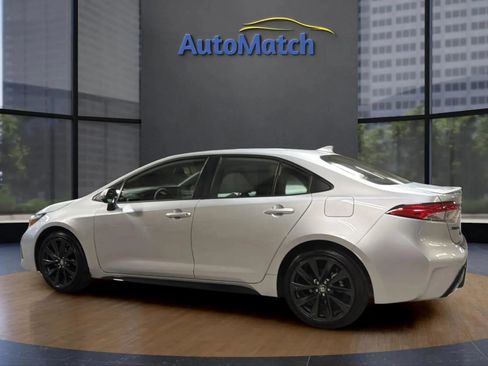 Used 2026 Toyota Corolla SE FWD image 8