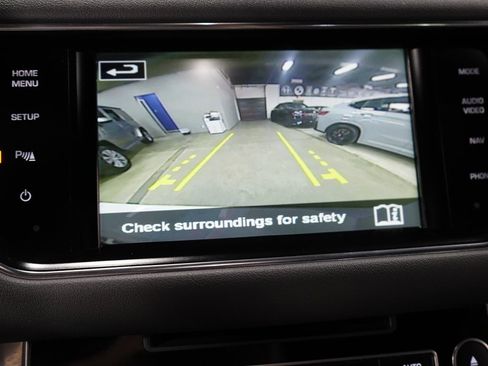 Used 2015 Land Rover Range Rover Sport HSE AWD/4WD image 32