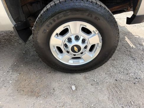 Used 2018 Chevrolet Silverado 2500 LT AWD/4WD image 31