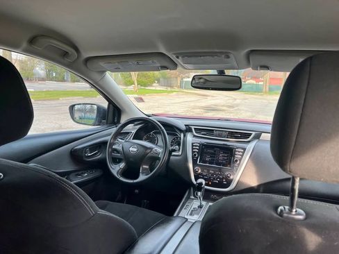 Used 2019 Nissan Murano SV image 25