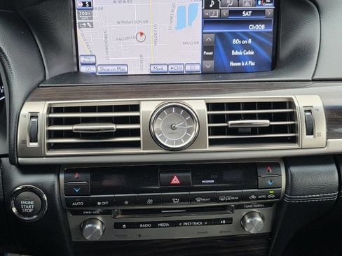 Used 2014 Lexus LS 460 AWD image 28