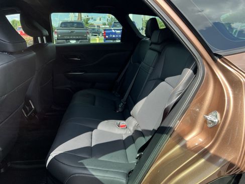 Used 2026 Toyota Crown Signia AWD/4WD image 23