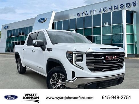 Used 2024 GMC Sierra 1500 SLT image 1