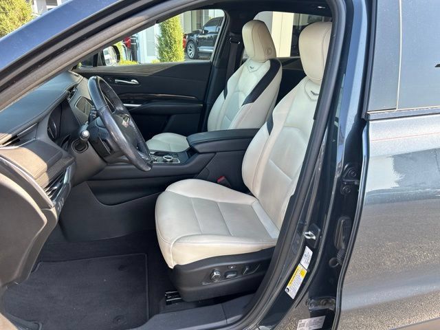 Used 2021 Cadillac XT4 Sport AWD/4WD image 22