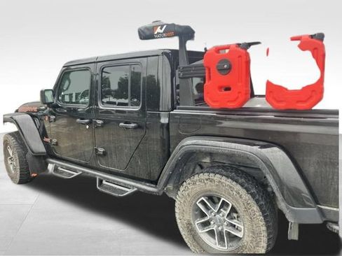 Used 2024 Jeep Gladiator Mojave AWD/4WD image 24