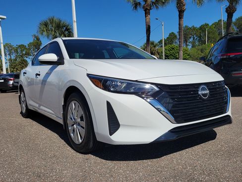 Certified 2025 Nissan Sentra S image 2