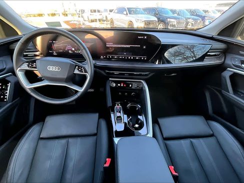 Certified 2025 Audi Q5 Premium Plus w/ Premium Plus image 15