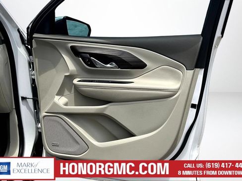 Used 2018 GMC Terrain Denali w/ Advanced Safety Package FWD image 28