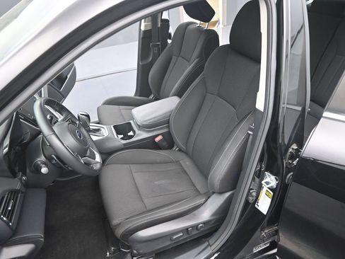 Used 2022 Subaru Legacy Premium image 11