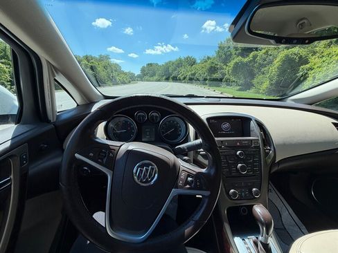 Used 2012 Buick Verano FWD image 12