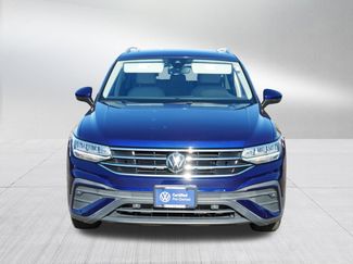 Certified 2022 Volkswagen Tiguan SE w/ Panoramic Sunroof Package video 2