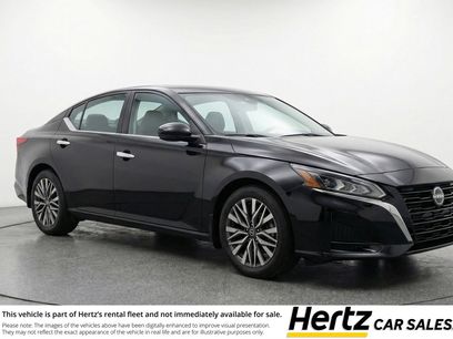 Used 2025 Nissan Altima 2.5 SV