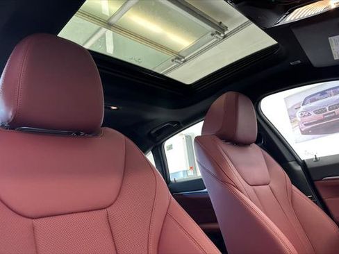 Used 2023 BMW i4 eDrive35 w/ Premium Package image 15