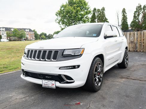 Used 2015 Jeep Grand Cherokee SRT AWD/4WD image 3