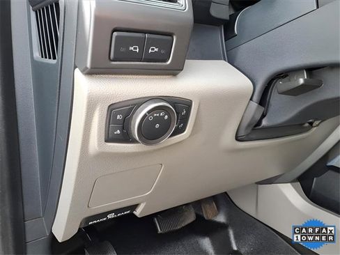 Used 2022 Ford F350 XLT w/ XLT Premium Package image 21