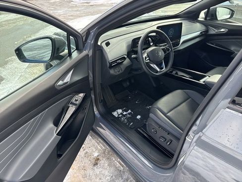 Used 2023 Volkswagen ID.4 Pro S image 19