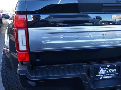 Used 2021 Ford F450 Platinum w/ FX4 Off-Road Package image 8