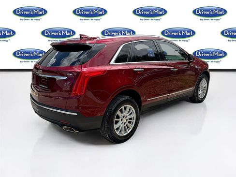 Used 2017 Cadillac XT5 Premium Luxury FWD image 7