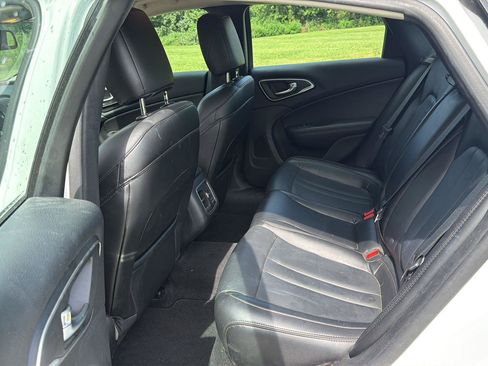 Used 2015 Chrysler 200 C FWD image 6