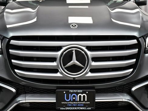 Used 2025 Mercedes-Benz GLS 450 GLS 450 image 88