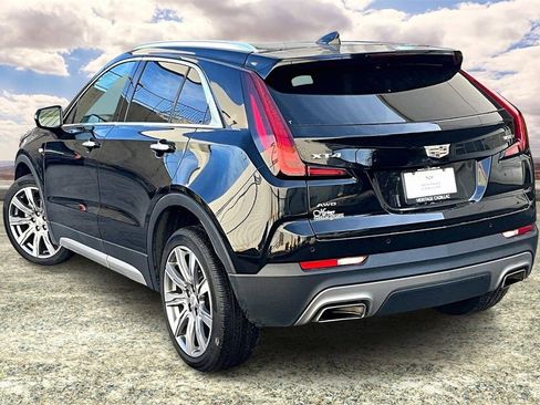 Certified 2023 Cadillac XT4 Premium Luxury w/ Cold Weather Package image 4