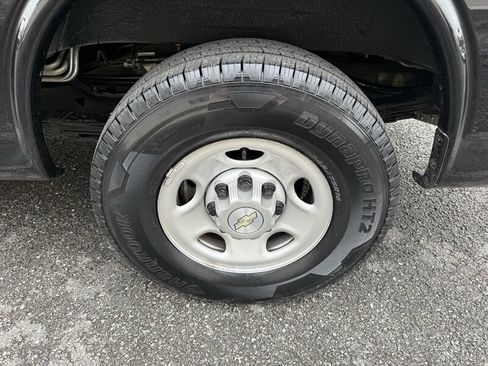 Used 2020 Chevrolet Express 3500 image 19