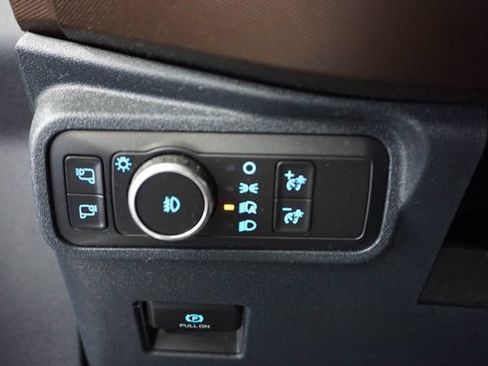 Used 2022 Ford Bronco Outer Banks AWD/4WD image 9