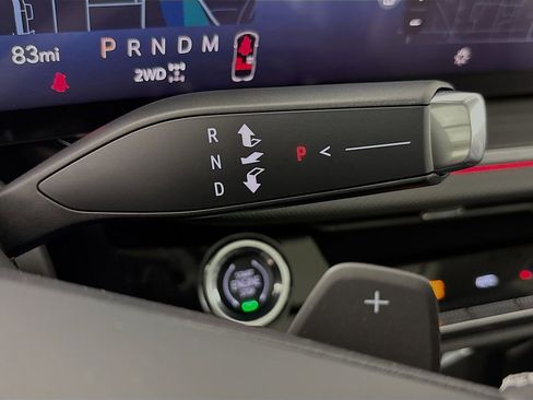 New 2026 Buick Envision Preferred image 17