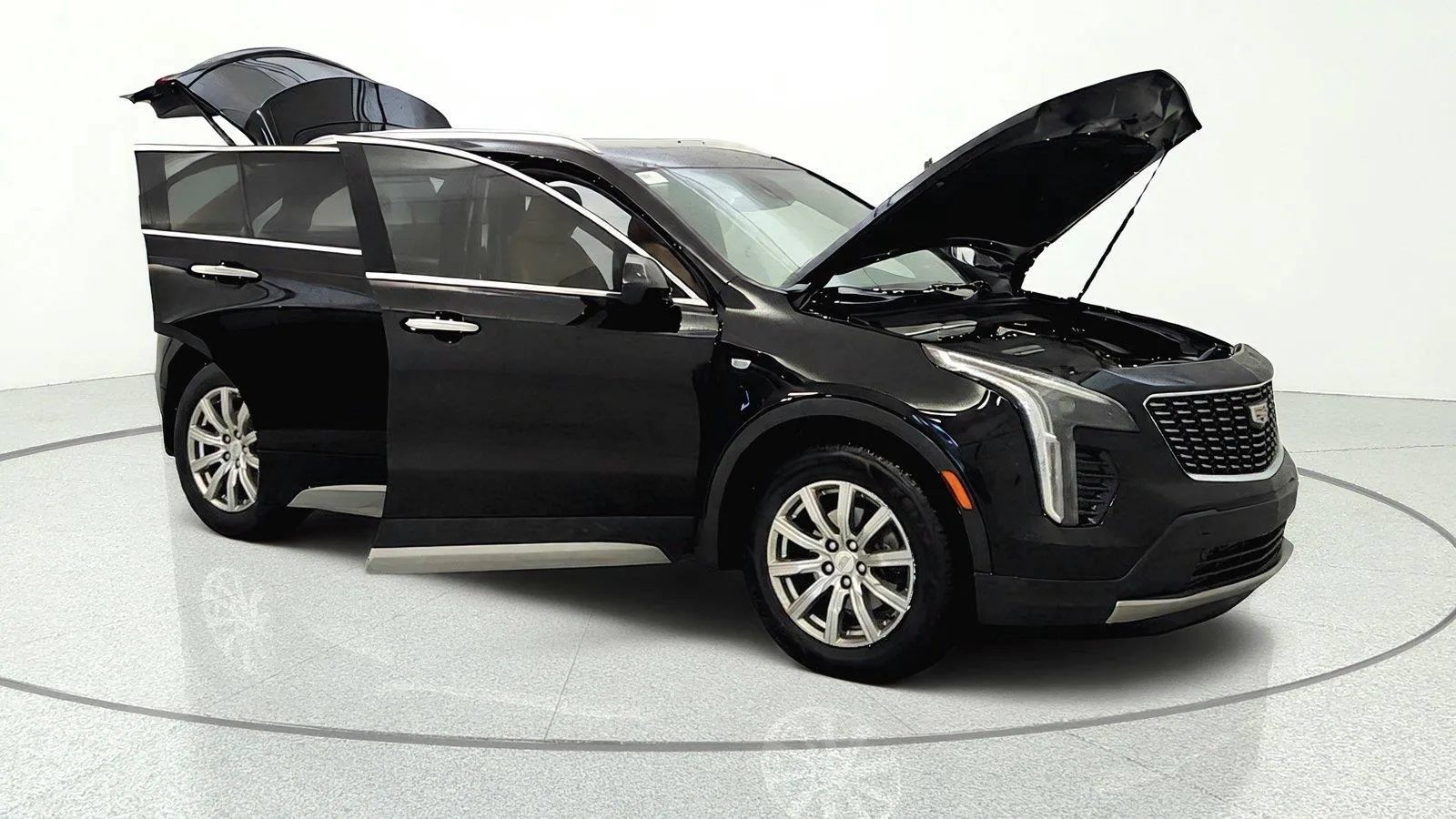 Used 2019 Cadillac XT4 Premium Luxury AWD/4WD image 7
