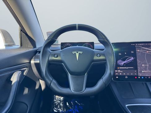 Used 2021 Tesla Model 3 Long Range AWD/4WD image 11