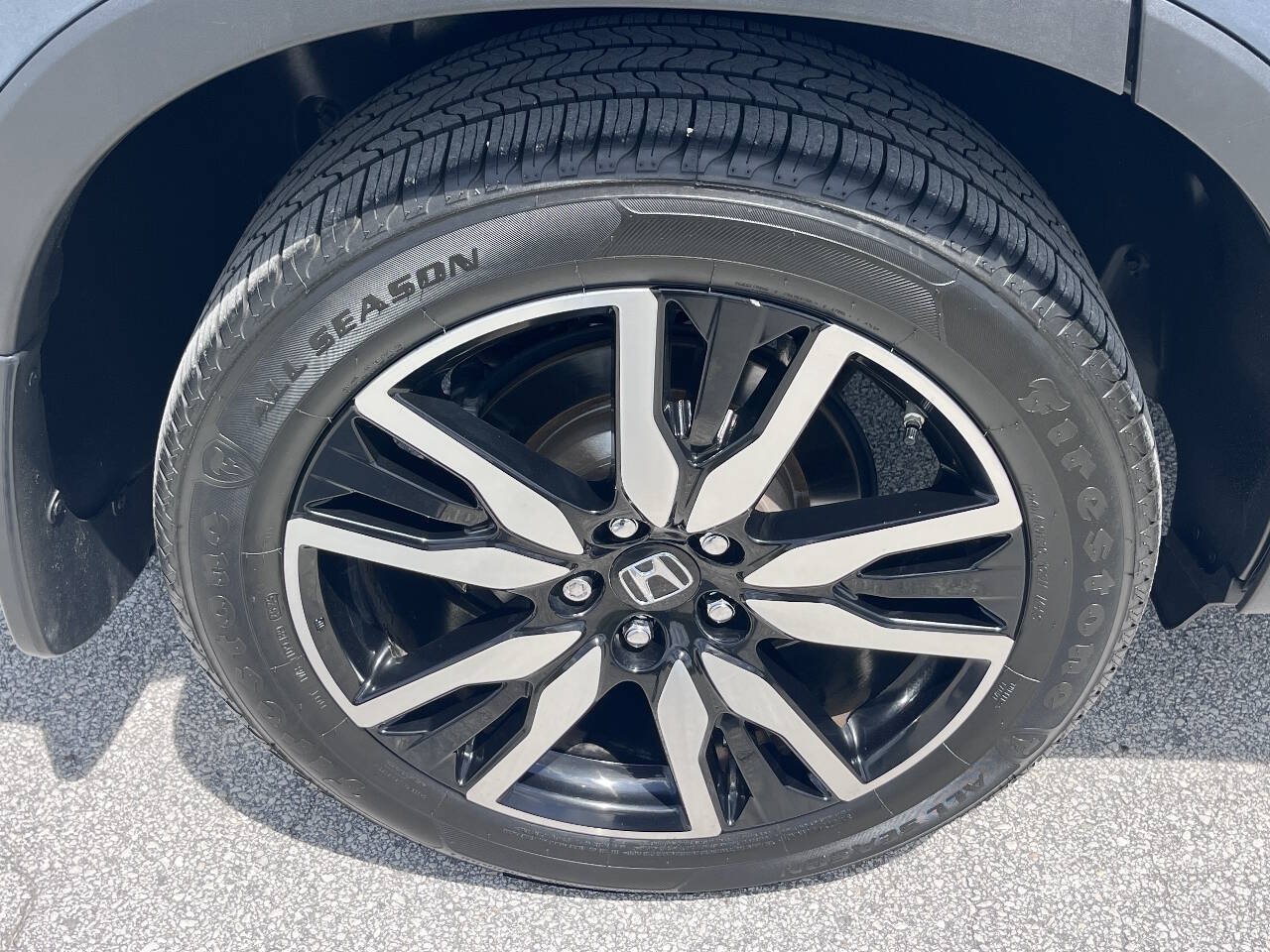 Used 2020 Honda Pilot Touring image 22