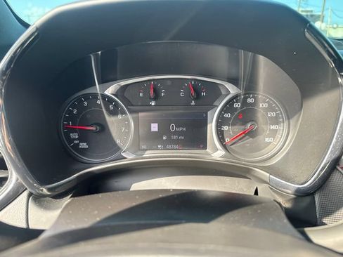 Used 2022 Chevrolet Equinox RS w/ RS Leather Package FWD image 15