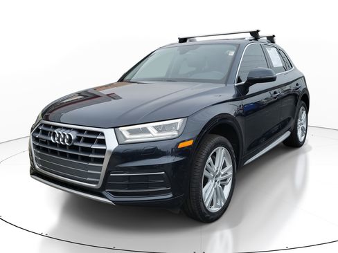 Used 2019 Audi Q5 2.0T Premium Plus w/ Premium Plus Package image 3