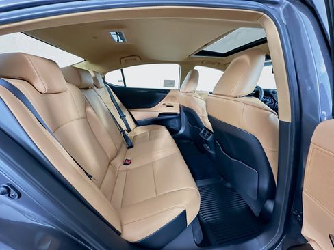 New 2025 Lexus ES 350 image 31