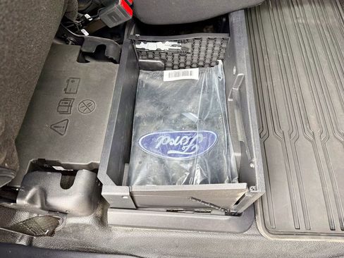 Certified 2023 Ford F350 Lariat w/ Chrome Package image 21