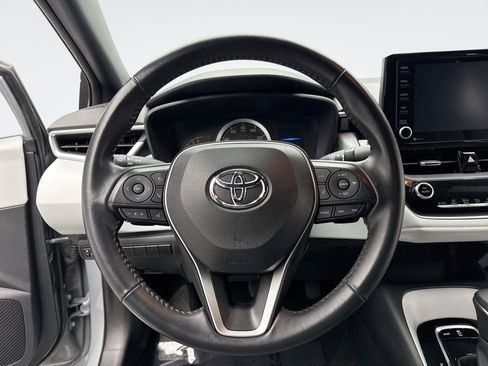 Used 2022 Toyota Corolla SE image 12