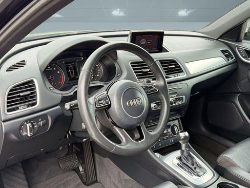 Used 2018 Audi Q3 2.0T Premium w/ Convenience Package FWD image 4