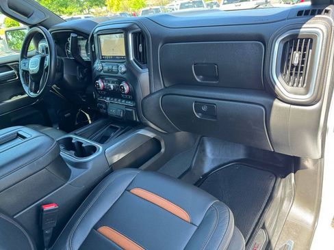 Used 2021 GMC Sierra 1500 AT4 w/ AT4 Premium Package AWD/4WD image 36