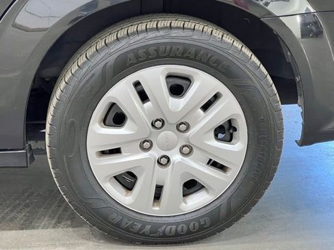 Used 2020 Dodge Grand Caravan SE FWD image 38