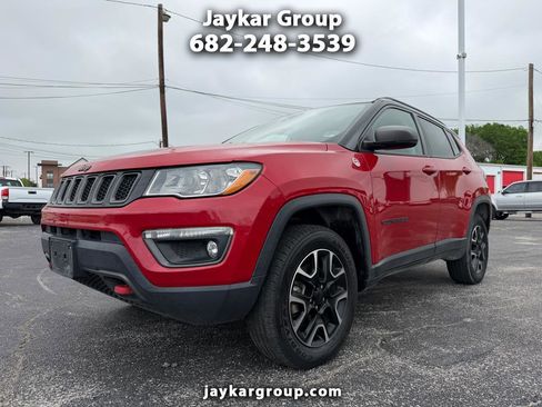 Used 2021 Jeep Compass Trailhawk image 1