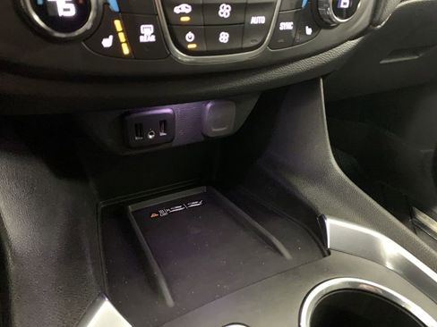 Used 2023 Chevrolet Traverse LT w/ LPO, Floor Liner Package AWD/4WD image 56