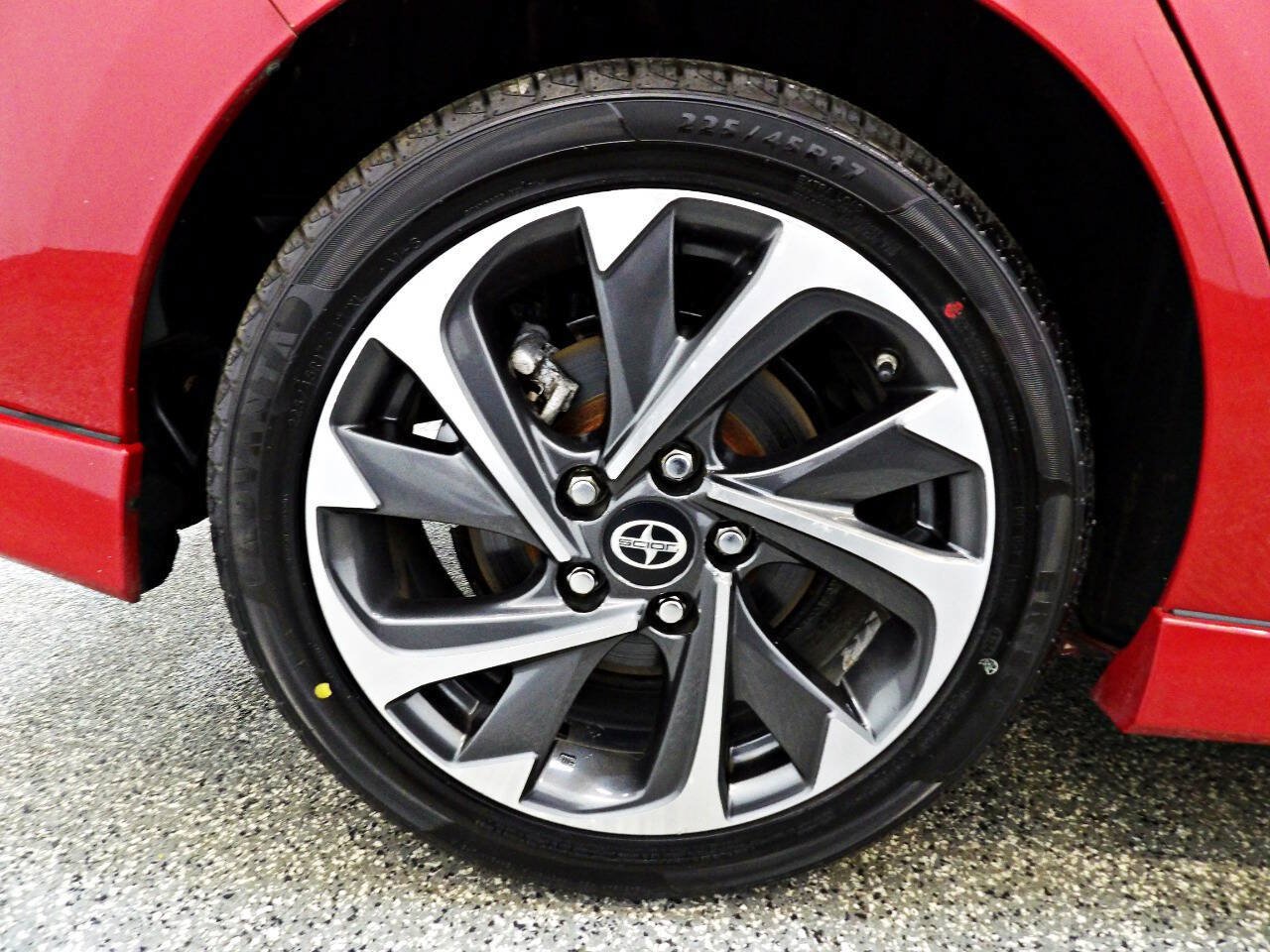 Used 2017 Toyota Corolla iM w/ All-Weather Mat Package FWD image 20