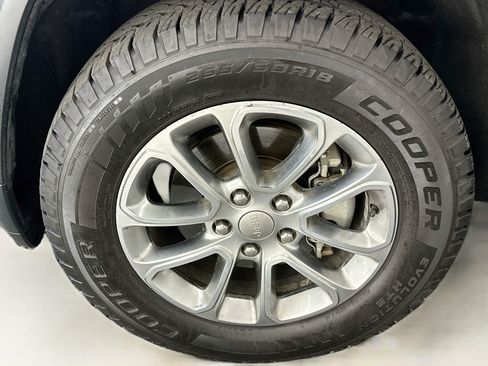 Used 2015 Jeep Grand Cherokee Limited AWD/4WD image 11