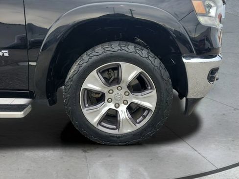 Used 2021 RAM 1500 Laramie image 29
